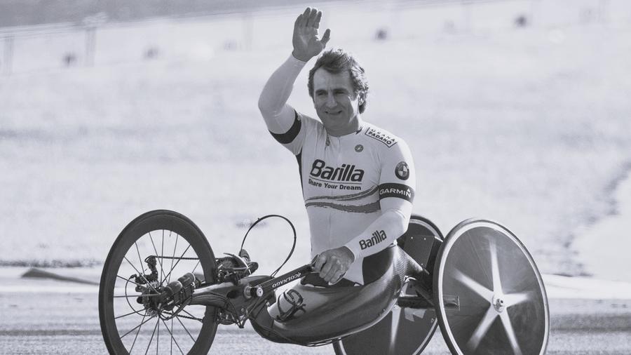 Ci ha lasciati Alex Zanardi. Disposto dal CONI un minuto di silenzio in tutte le manifestazioni sportive nel weekend