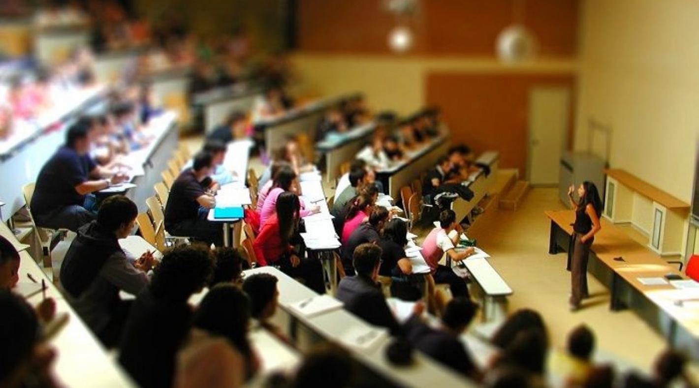 images/medium/studenti-universitari.jpg